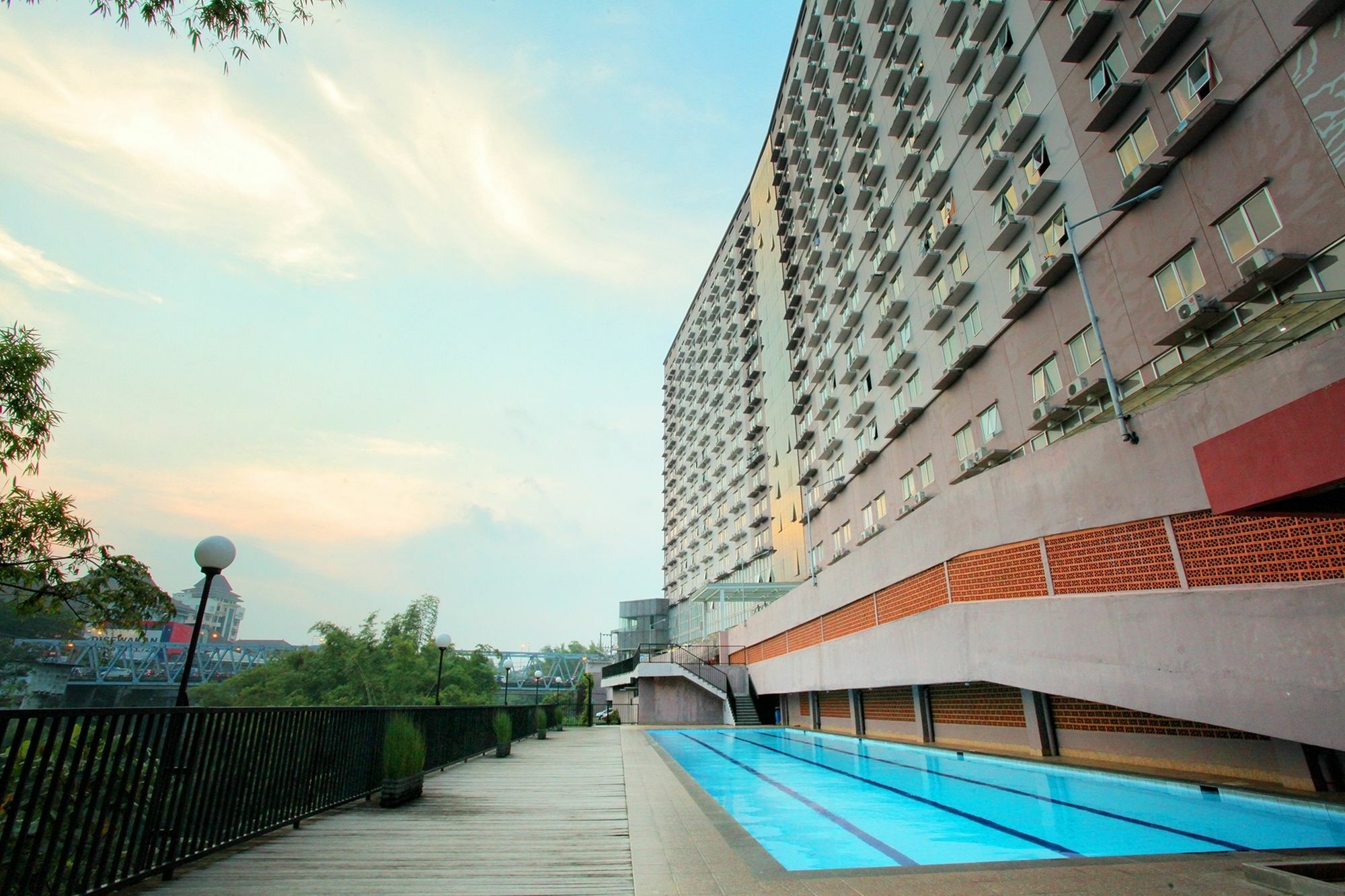 Everyday Smart Hotel - Malang Zewnętrze zdjęcie